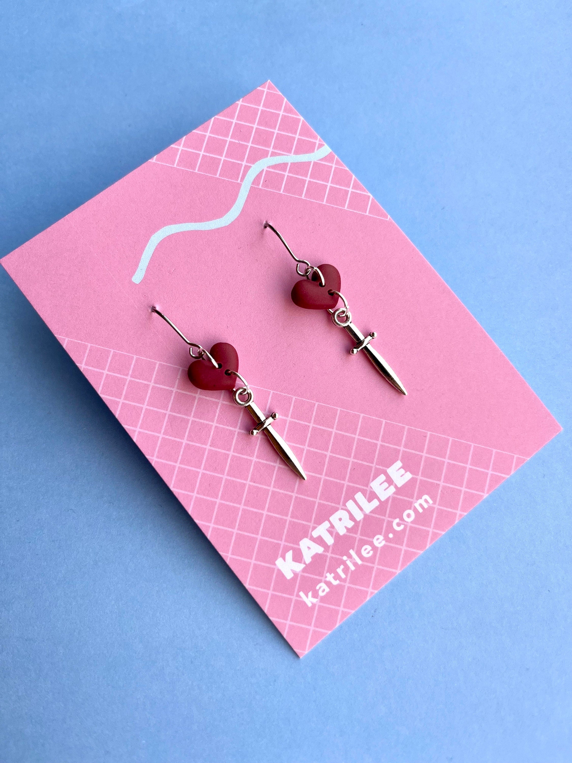 Enemies to Lovers Sword and Heart Stainless Steel Necklace, Black Heart Crystal, Bookish Book Lover Gifts, Romance Readers, Fantasy Gothic