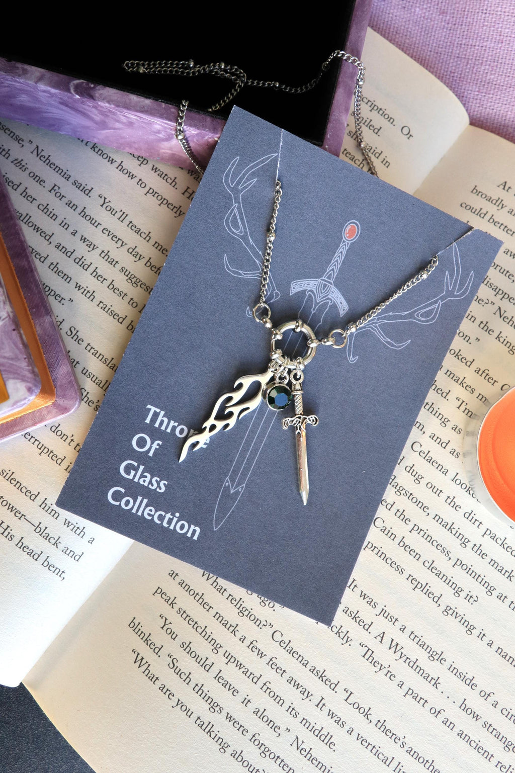 Officially Licenced Fireheart Charm Necklace stainless steel Throne of Glass Merch Bookish Gifts Silver Gold Necklace Fantasy Romance Reader