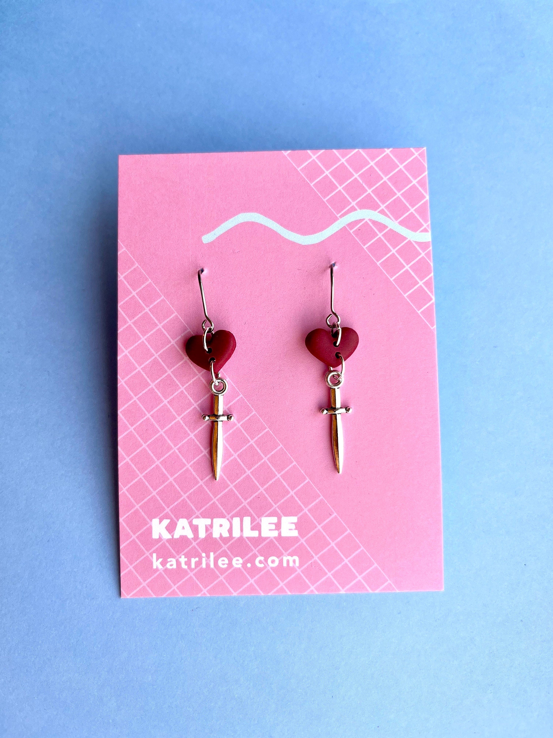 Enemies to Lovers Sword and Heart Stainless Steel Necklace, Black Heart Crystal, Bookish Book Lover Gifts, Romance Readers, Fantasy Gothic