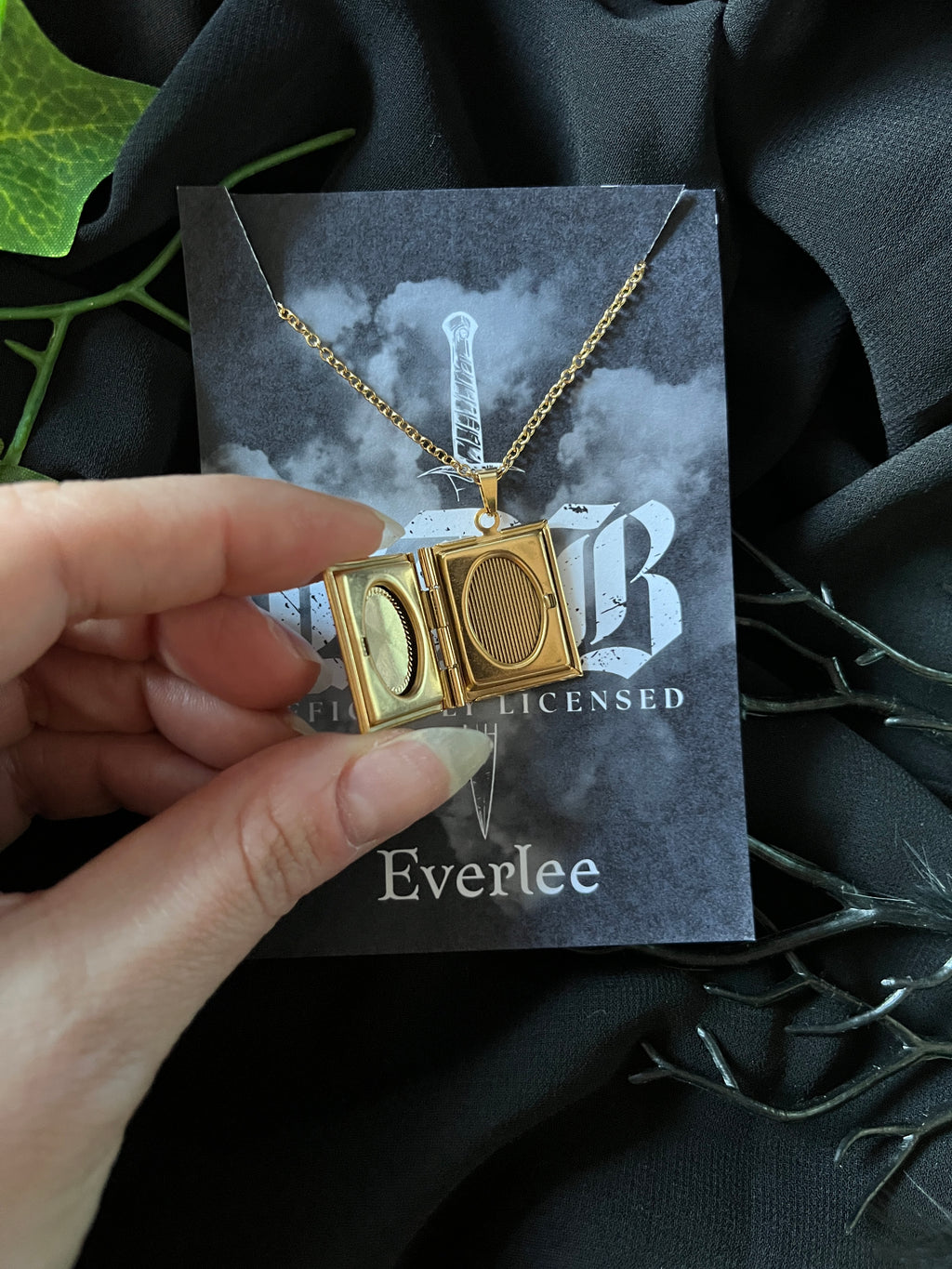 Crossed Dagger Stainless Steel Book Locket - Officially Licensed Black Dagger Brotherhood