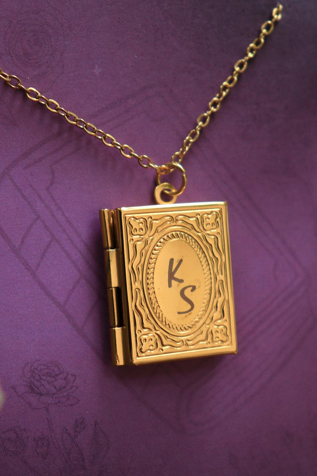 Personalised Book Locket necklace, monogram name pendant necklace, silver gold stainless steel, bookish reader gift, picture locket